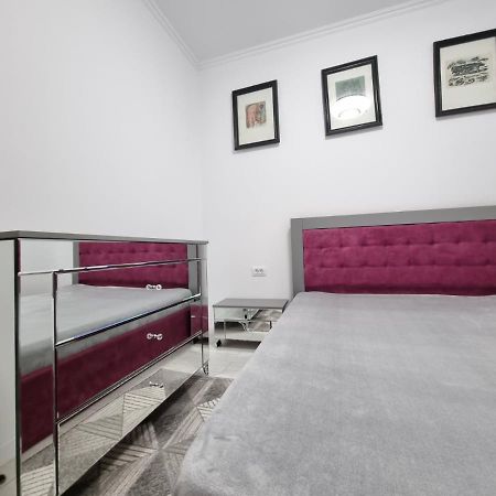 Faleza Nord Apartament De Lux Nou Pe Malul Marii Constanta Bagian luar foto