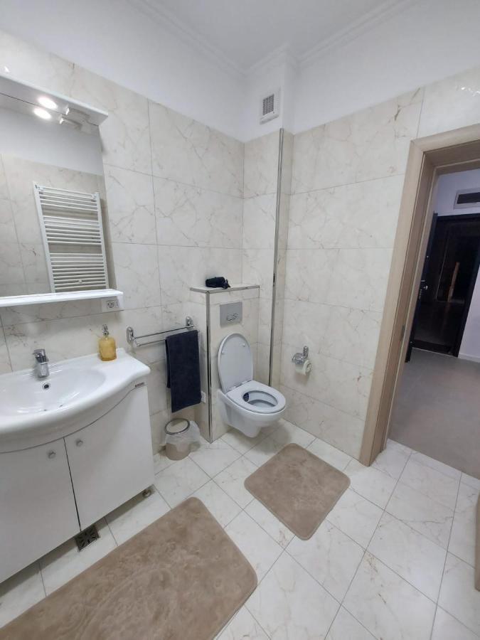 Faleza Nord Apartament De Lux Nou Pe Malul Marii Constanta Bagian luar foto