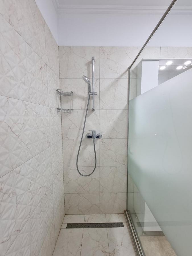 Faleza Nord Apartament De Lux Nou Pe Malul Marii Constanta Bagian luar foto